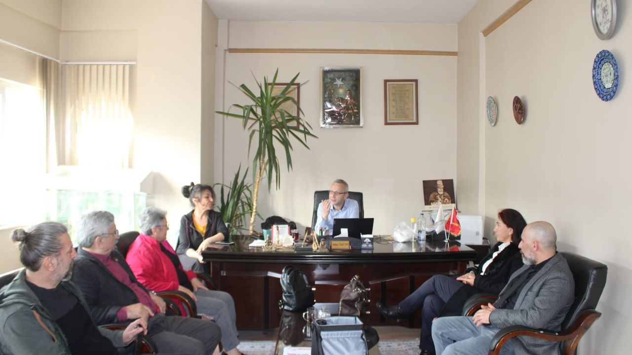 TİP Milletvekili adayları Alevi Kültür Derneğini ziyaret etti