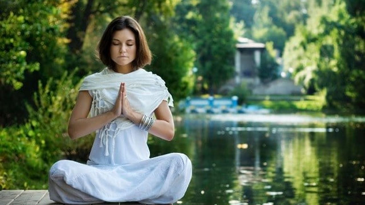 Yoga Kampı: Zihin, Beden ve Ruhun Uyumunu Keşfedin