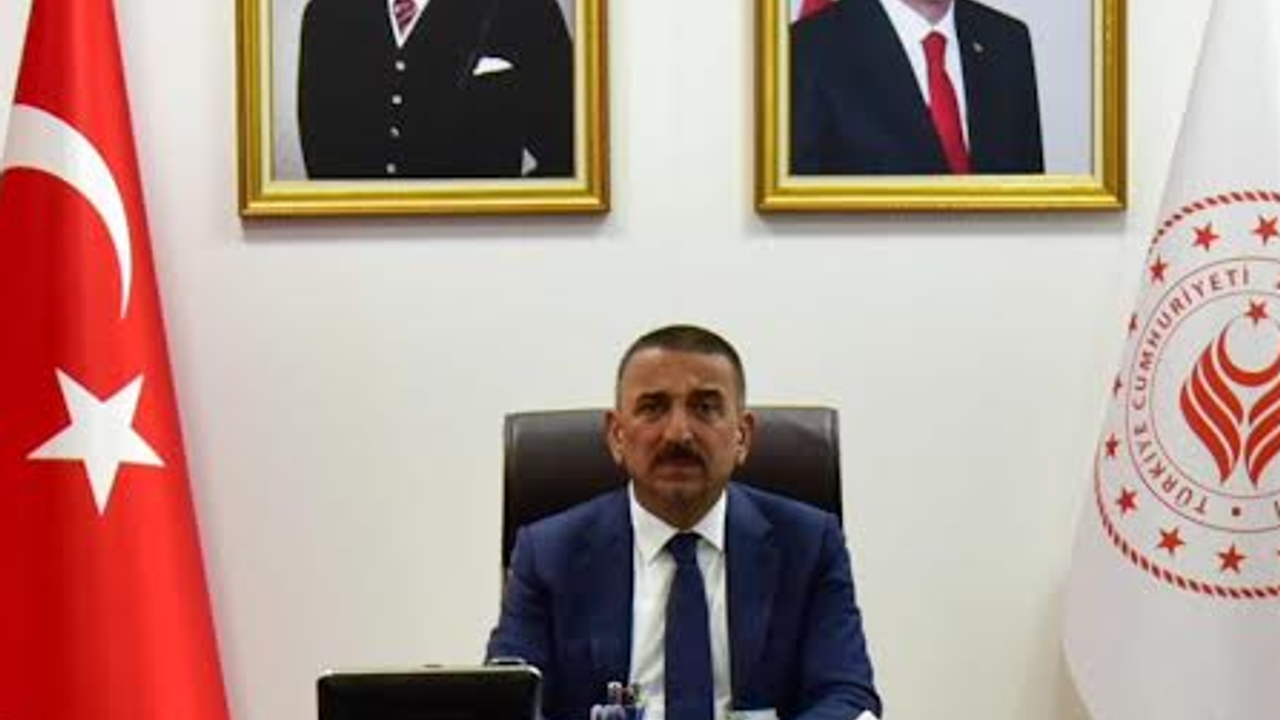 Vali Osman Hacıbektaşoğlu 30 Ağustos Zafer Bayramını Kutladı