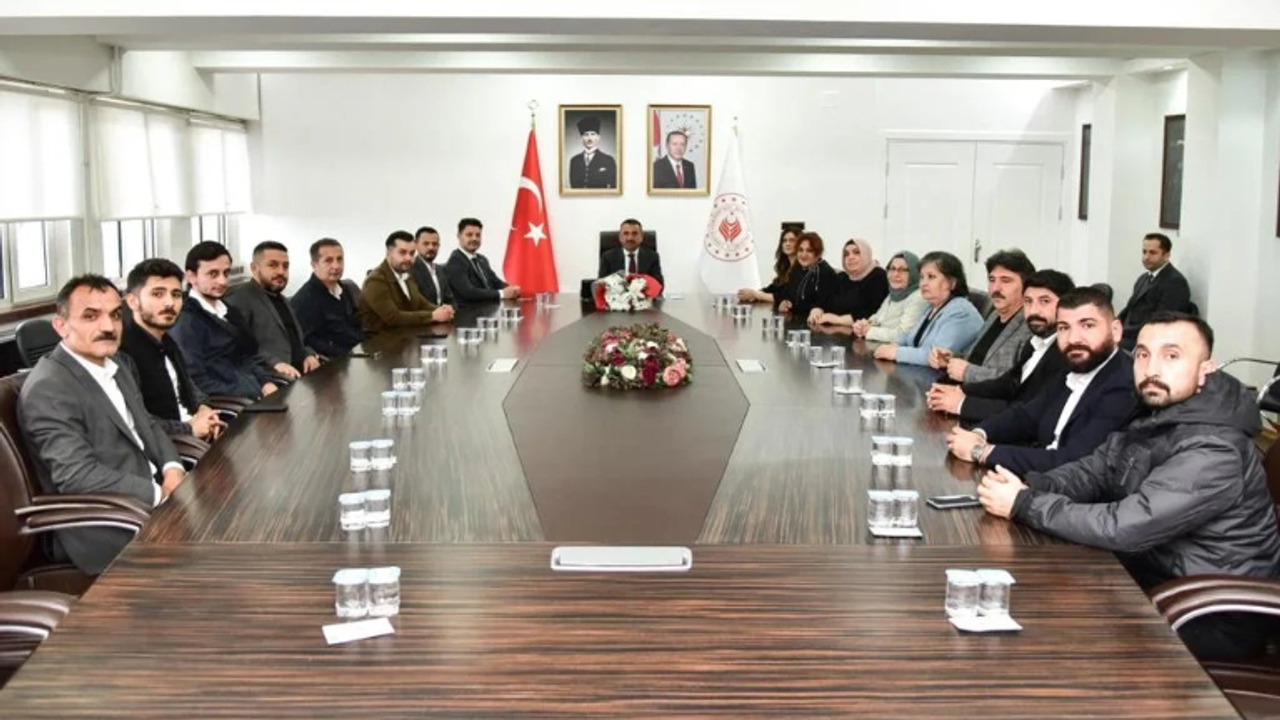 Hüseyin Yıldız Osman Hacıbektaşoğlu'nu ziyaret etti
