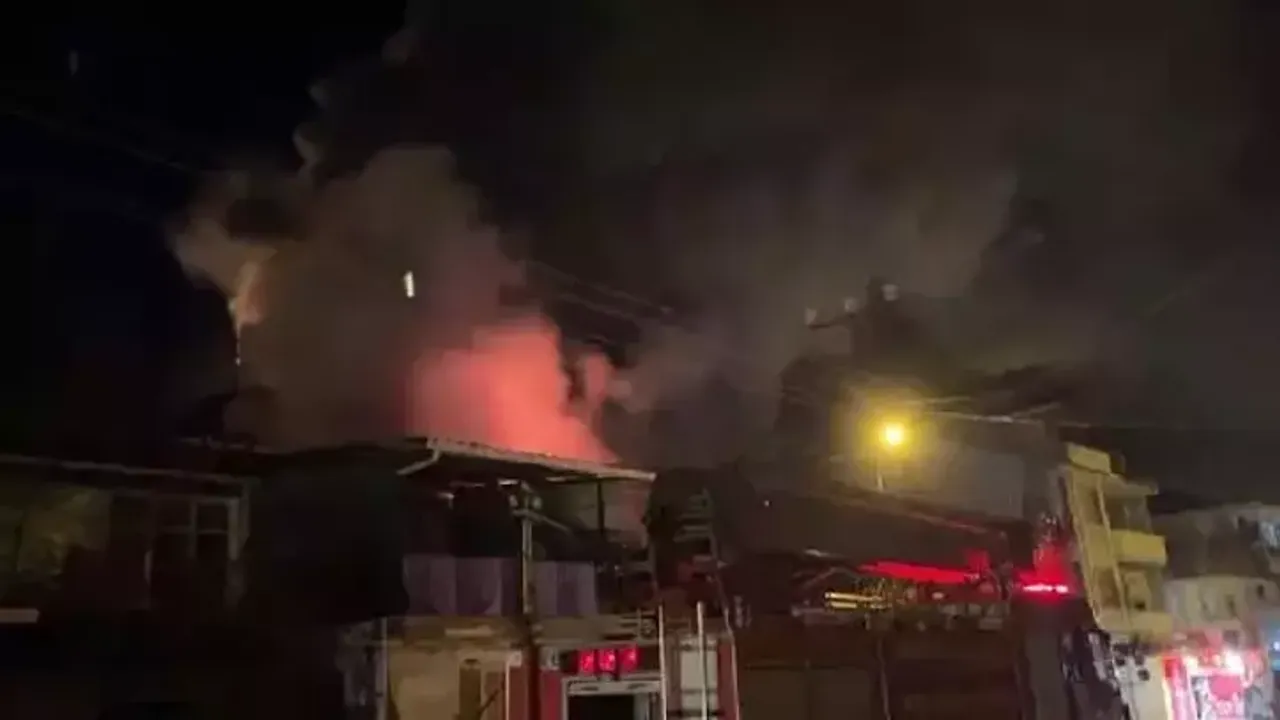 Binadaki yangın ev sahibini hastanelik etti