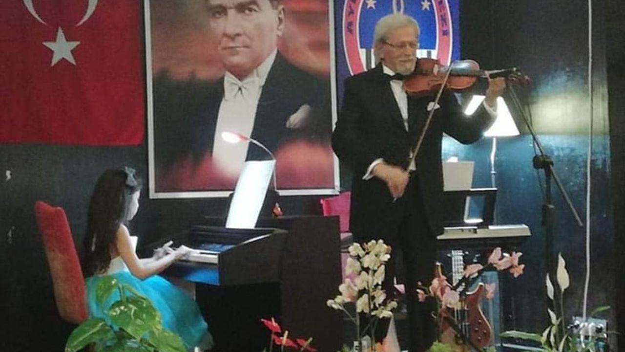 Emekli Müzik Öğretmeni Suat Aykan hayatını kaybetti