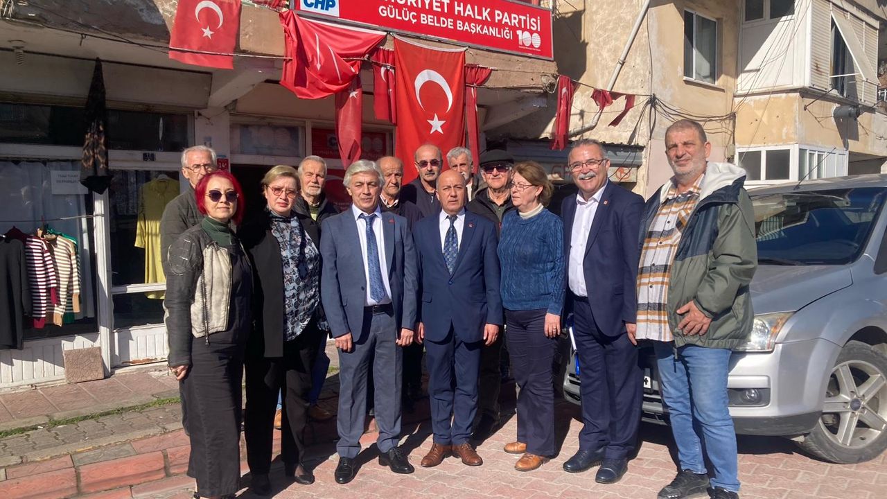 Kocamanoğlu Gülüç İlçe parti binasını ziyaret etti