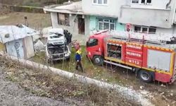 Kontrolden çıktı... Evin bahçesine uçtu: 1'i ağır 2 yaralı