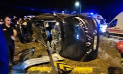 Ambulans ile otomobil çarpıştı...
