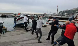 Fırtına uyarısından sonra balıkçılar tekneleri çekti