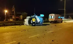 TIR’a çarpan hafif ticari araç takla attı 1 ölü 1 yaralı