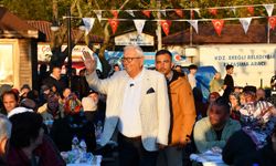 Binlerce vatandaş Belediye'nin iftar sofrasında buluştu...