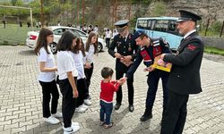Çaylıoğlu Jandarma Komutanlığı 23 Nisan etkinliğinde...