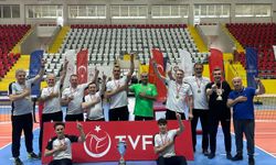 Oturarak Voleybol Takımı Türkiye Şampiyonu oldu...