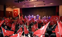 İzmit Belediyesi Kent Orkestrası Ereğli’de konser verdi...