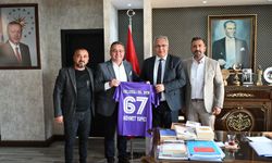 Belediyespor'dan Yapıcı'ya makamında ziyaret....