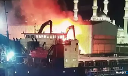Liman'da yangın... Vinç alev alev yandı...