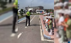 Trafik ekipleri, çocuklara eğitim verdi...