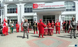 Öğretmenler mehter takımı kurdu...