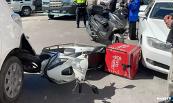 Otomobile çarpıp devrildi... Hastaneye kaldırıldı...
