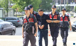 Ormanda ektiği kenevirleri sularken yakalandı...