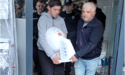 ‘Duşa kabin’ dedi, hediyesini aldı gitti…