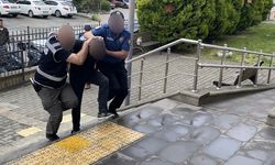 Araçların camlarını kırıp eşya çaldı... Tutuklandı...
