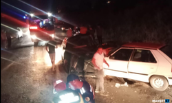 Kafa kafaya çarpıştılar... 1'i ağır 2 yaralı...