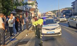 Yolun karşısına geçecekti… Motosiklet çarptı…