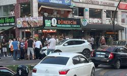 Kaza yaptı... Vatandaşlar yardımına koştu...