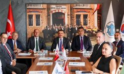 Vali Hacıbektaşoğlu, Ünlüer'i makamında ziyaret etti...