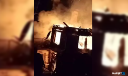 Gece yarısı yangın çıktı... Ahşap ev küle döndü...