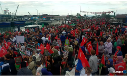 Sumud filosuna destek... Limanda toplandılar...