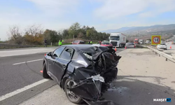 Otoyolda cip, otomobile çarptı: 1 ölü, 4 yaralı...