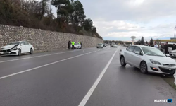 3 araçlı zincirleme kaza... Yaralılar var...