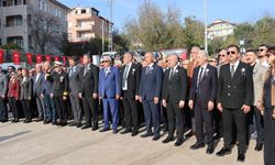 8 Kasım Uzun Mehmet'i Anma ve Kömür Günü töreni düzenlendi.