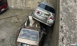 Park halindeki aracın üzerine düştü…