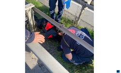 Motoru kaydırdı, bariyere çarptı... Ağır yaralandı...