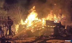 2 katlı ahşap ev yandı; 1 yaralı...