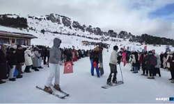 Keltepe Kayak Merkezi’nde hafta sonu yoğunluğu...