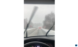 Zonguldak–Ereğli karayolunu beyaza bürüdü...