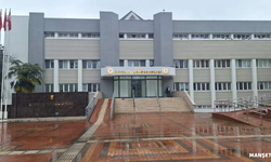 Bina yenilenen yüzü ile beğeni topladı...