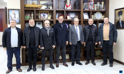 CHP'ye gitmişlerdi... Posbıyık'ı ziyaret ettiler...