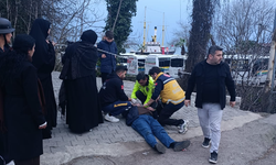 Yürürken bir anda yere yığıldı…