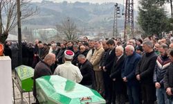 İki arkadaş defnedildi… Sürücüler adliyeye sevk edildi…