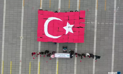 Özel öğrencilerden ‘Bayrak sevgisi’ temalı gösteri...