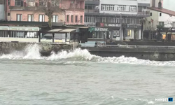 Fırtına da dalga boyu 2 metreye ulaştı...