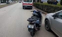 Motosiklet yayaya çarptı... Hastaneye kaldırıldı...