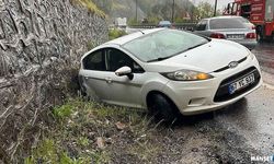 Yoldan çıktı… Su kanalına düştü…