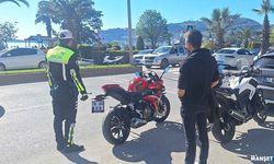 Sahilde motor kazası… Yaralı var…