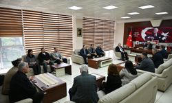 Başkan Posbıyık, daire müdürlerinden brifing aldı...