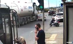 İşte o anlar... Feci kaza kamerada...