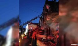 Korkutan yangın…2 katlı ev alevlere teslim oldu…