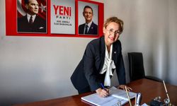 İlçe Başkanı partiye bağış bekliyor...